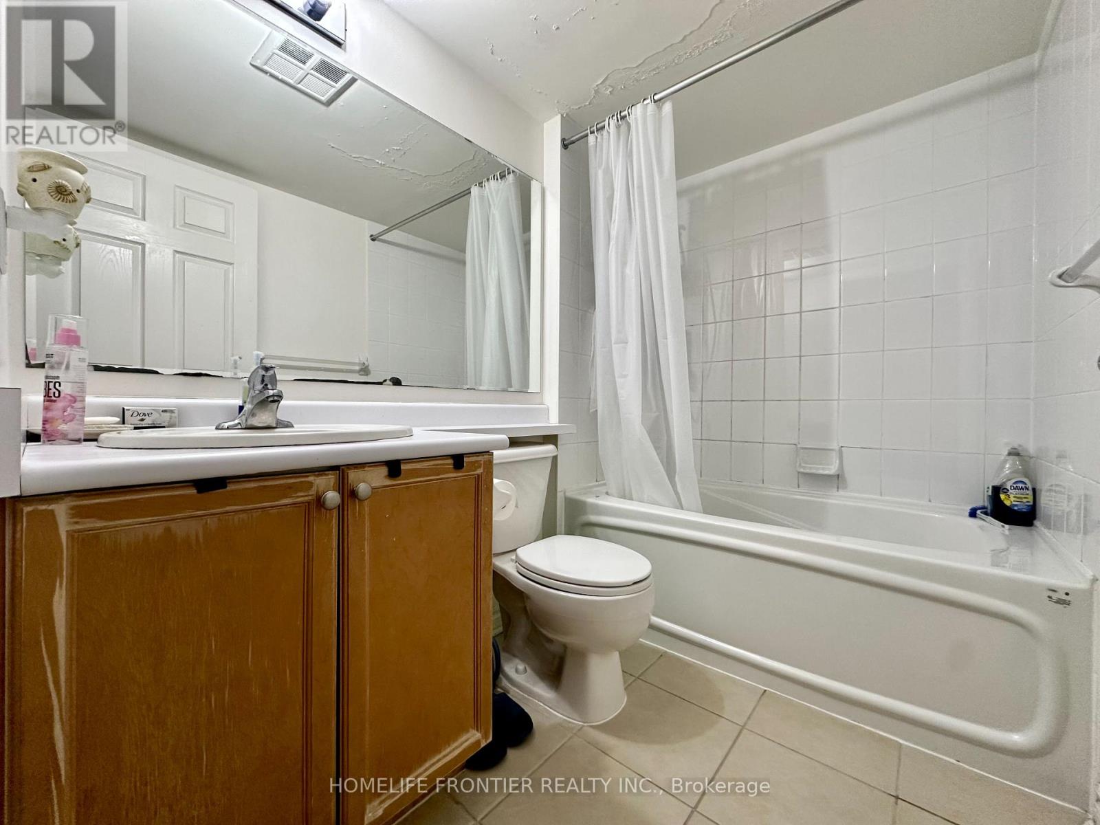 1304 - 70 High Park Avenue, Toronto, Ontario  M6P 1A1 - Photo 11 - W13091710