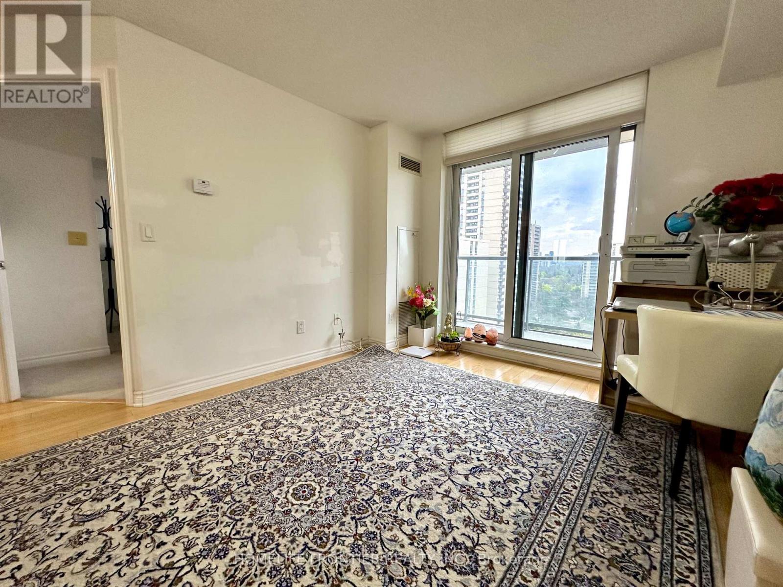 1304 - 70 High Park Avenue, Toronto, Ontario  M6P 1A1 - Photo 4 - W13091710