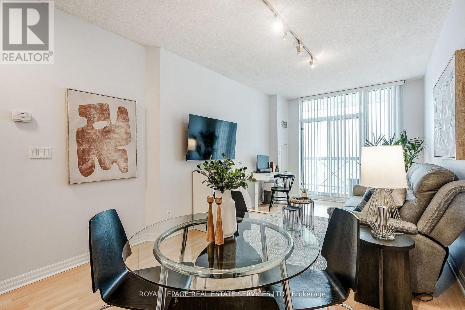 1106 - 1359 Rathburn Road, Mississauga, Ontario  L4W 5P7 - Photo 16 - W13091744