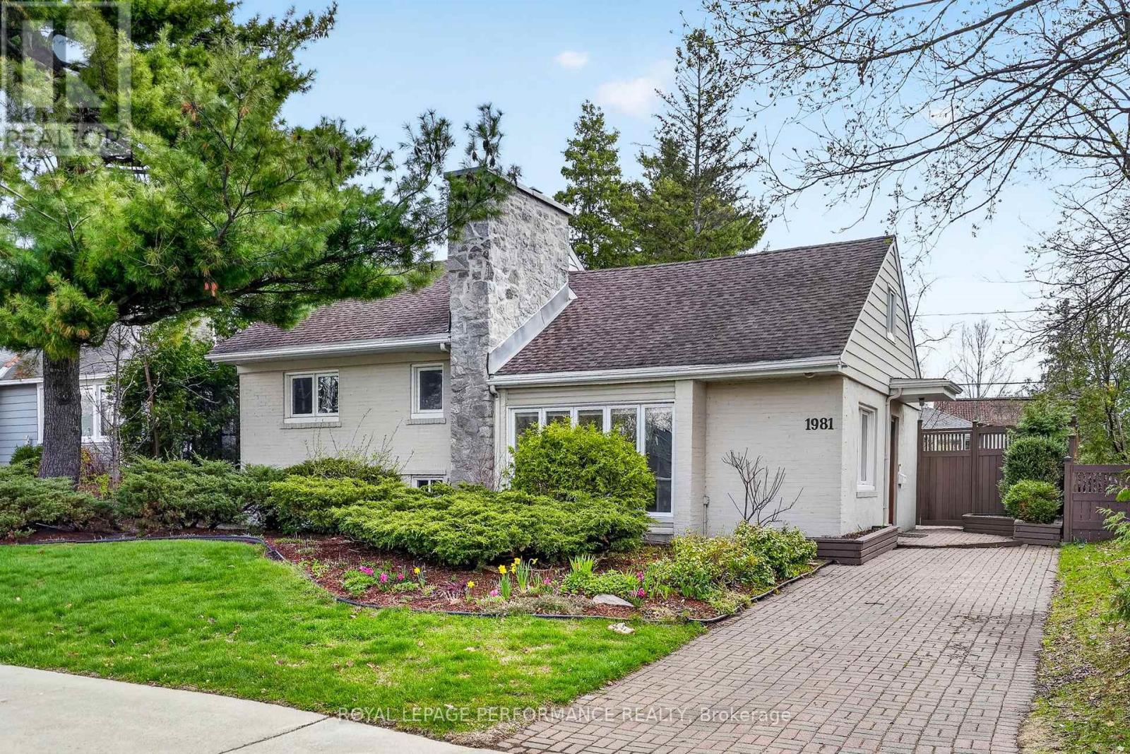 1981 ALTA VISTA DRIVE, Ottawa, Ontario