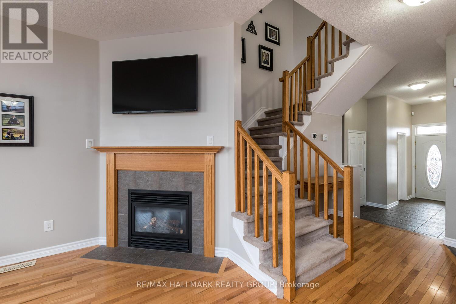 266 Horseshoe Crescent, Ottawa, Ontario  K2S 0B7 - Photo 14 - X13091960