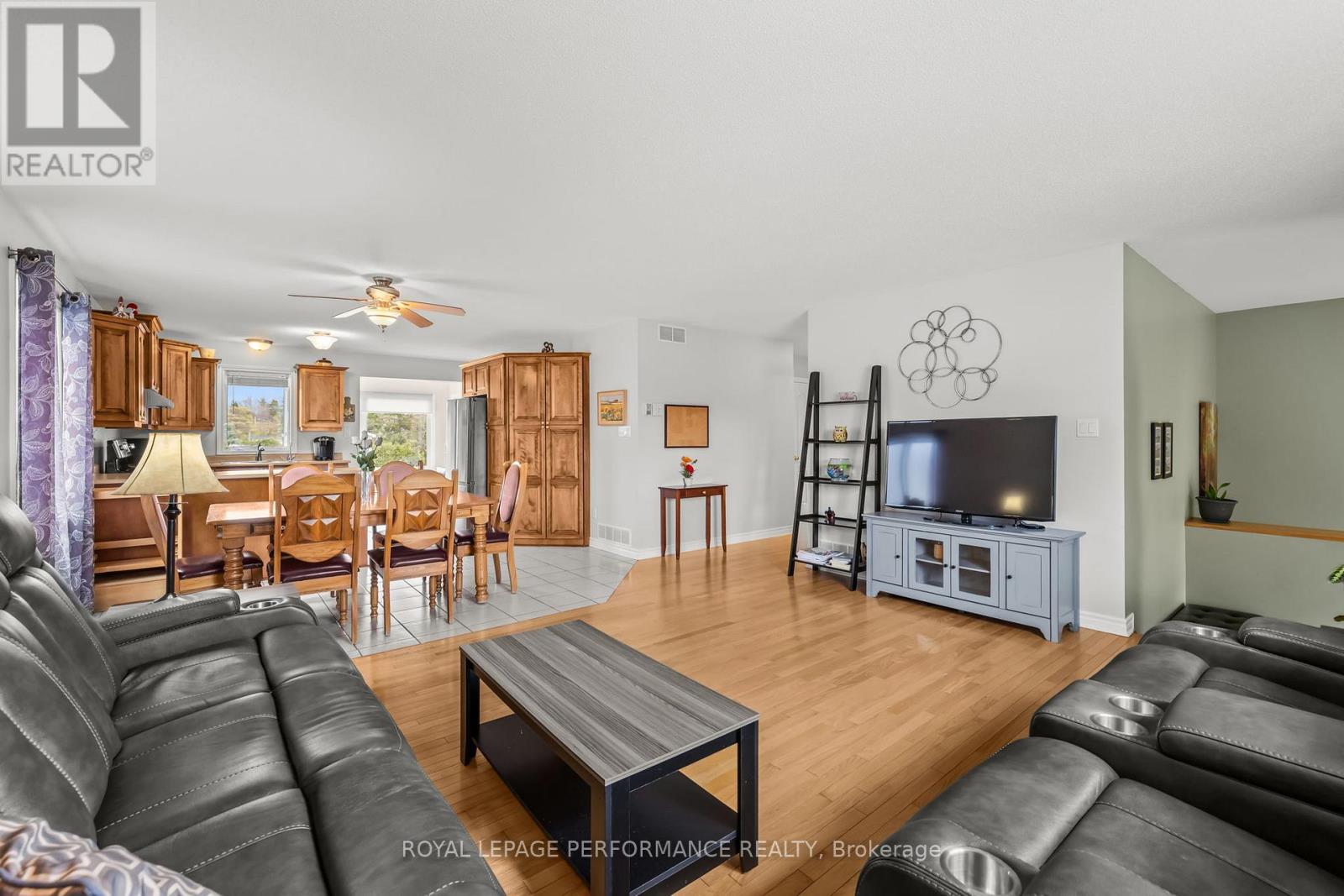 6 Sarah Street, Casselman, Ontario  K0A 1M0 - Photo 3 - X13092034