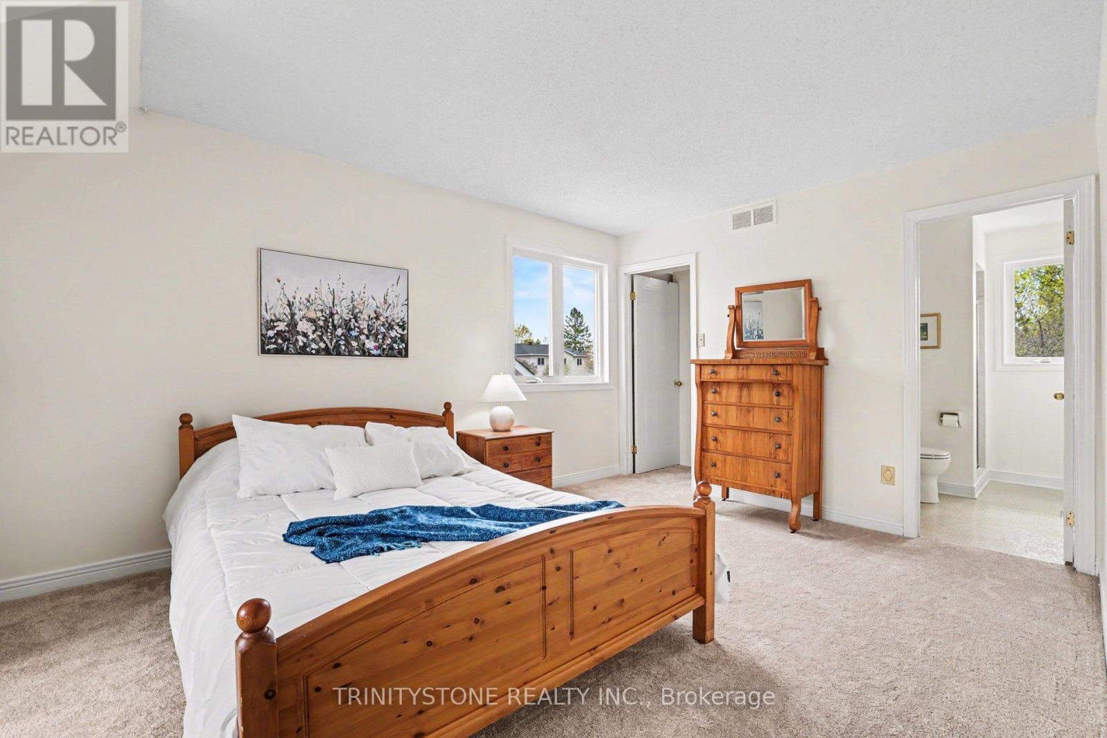 6294 Fernbank Road, Ottawa, Ontario  K2S 1X5 - Photo 19 - X13092072