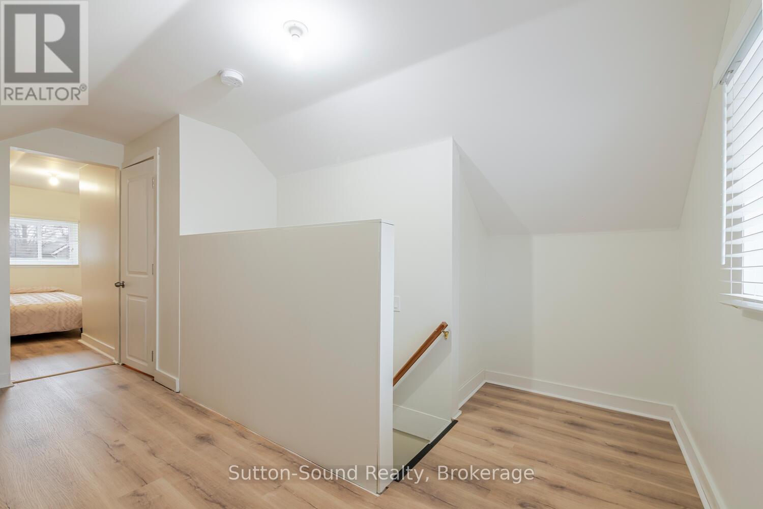 755 17th Street E, Owen Sound, Ontario  N4K 2A4 - Photo 13 - X12890286