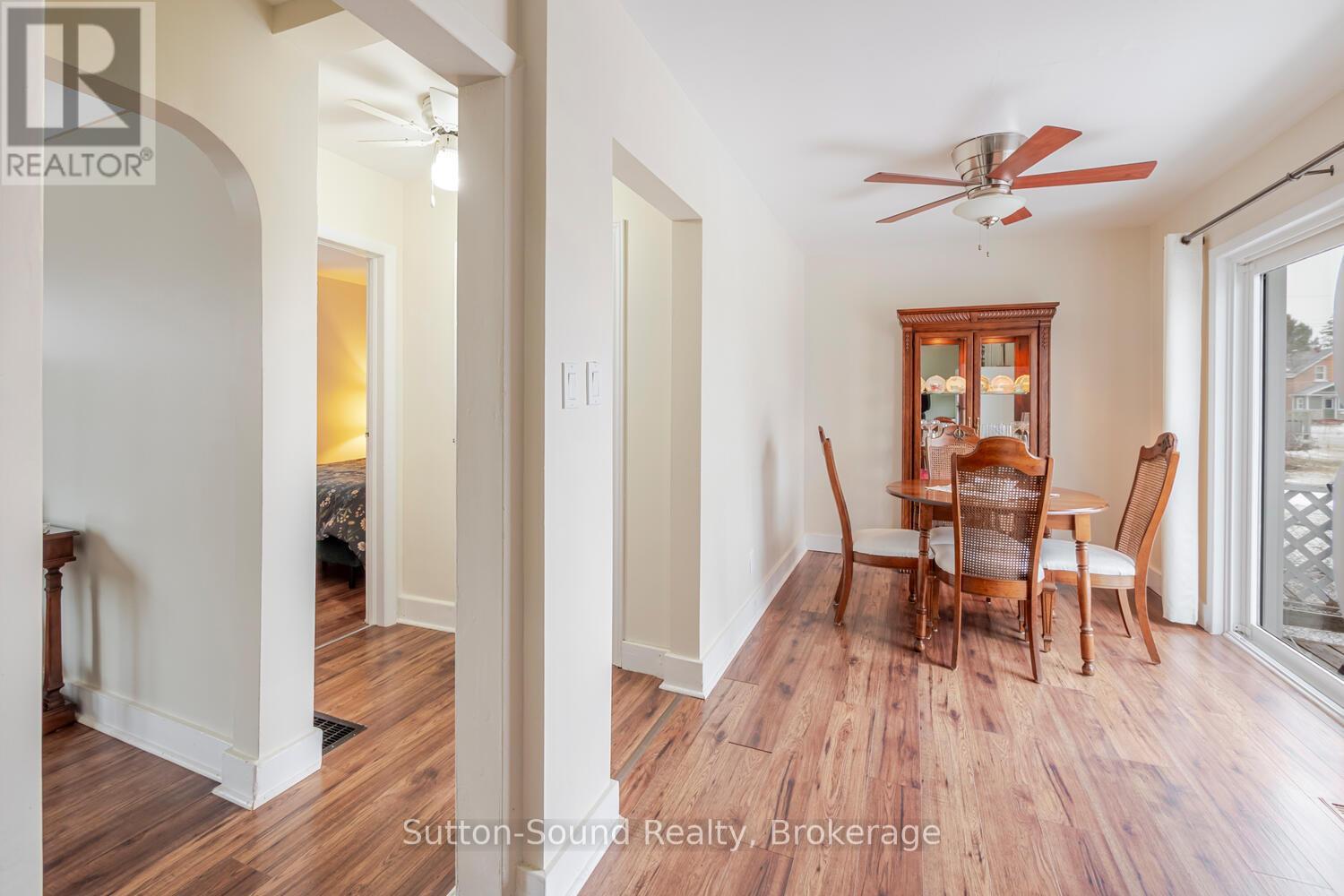 755 17th Street E, Owen Sound, Ontario  N4K 2A4 - Photo 9 - X12890286