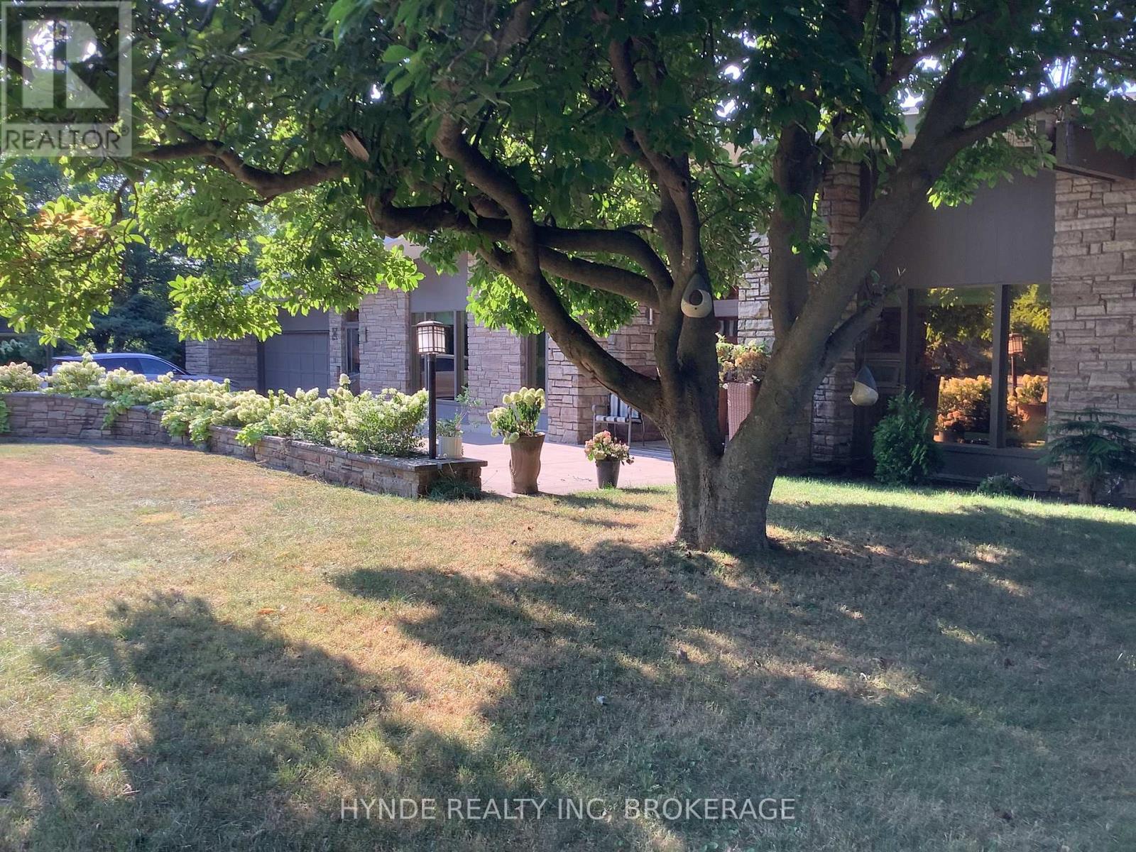 Unknown Address, ,    - Photo 23 - X13091824