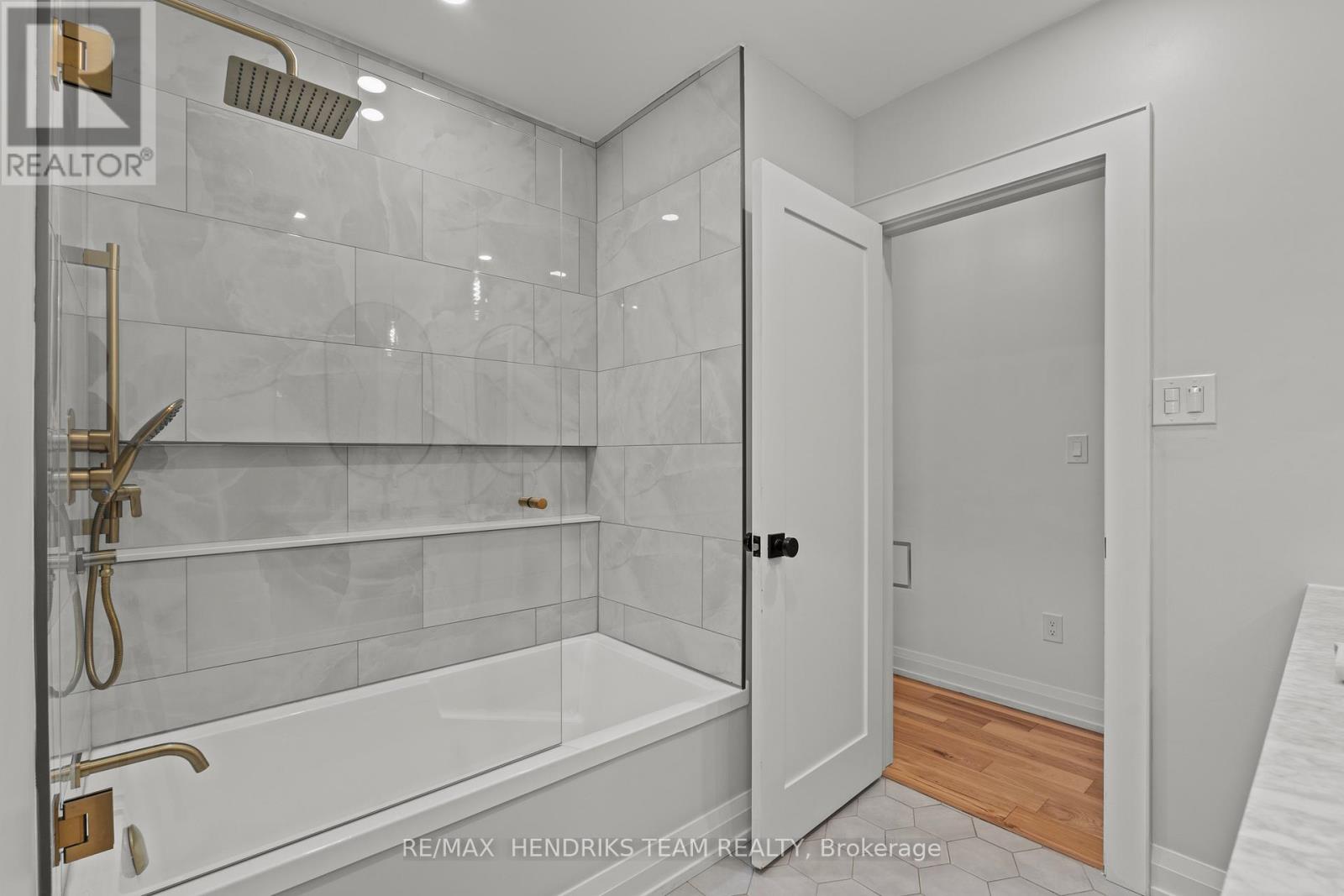 149 Riverview Boulevard, St. Catharines, Ontario  L2T 3M6 - Photo 23 - X13091892