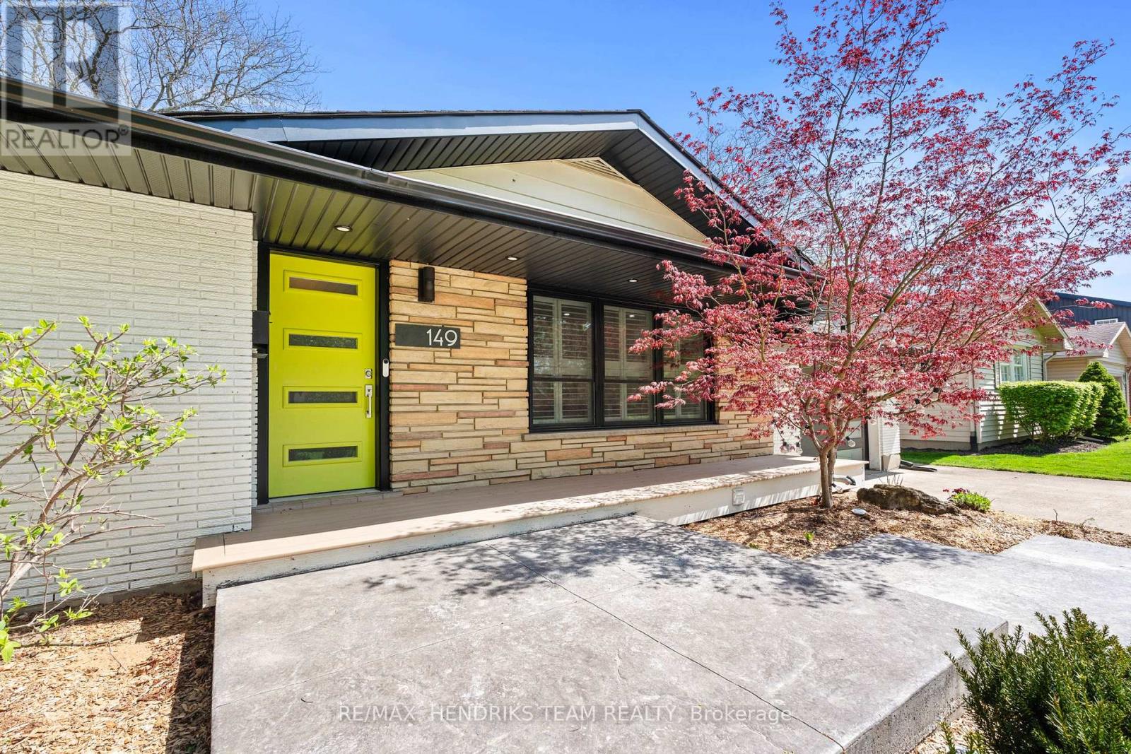 149 Riverview Boulevard, St. Catharines, Ontario  L2T 3M6 - Photo 3 - X13091892