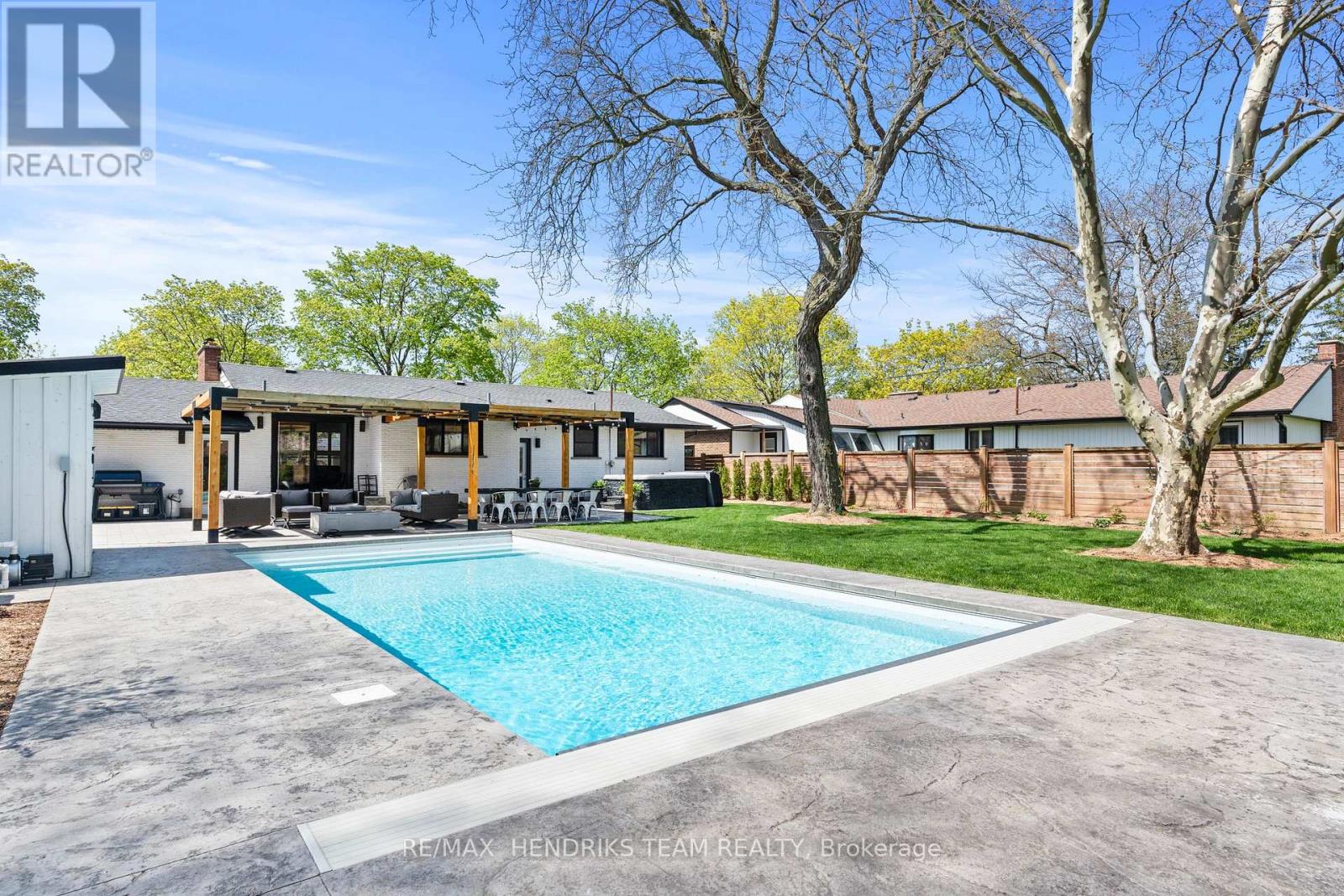 149 Riverview Boulevard, St. Catharines, Ontario  L2T 3M6 - Photo 36 - X13091892