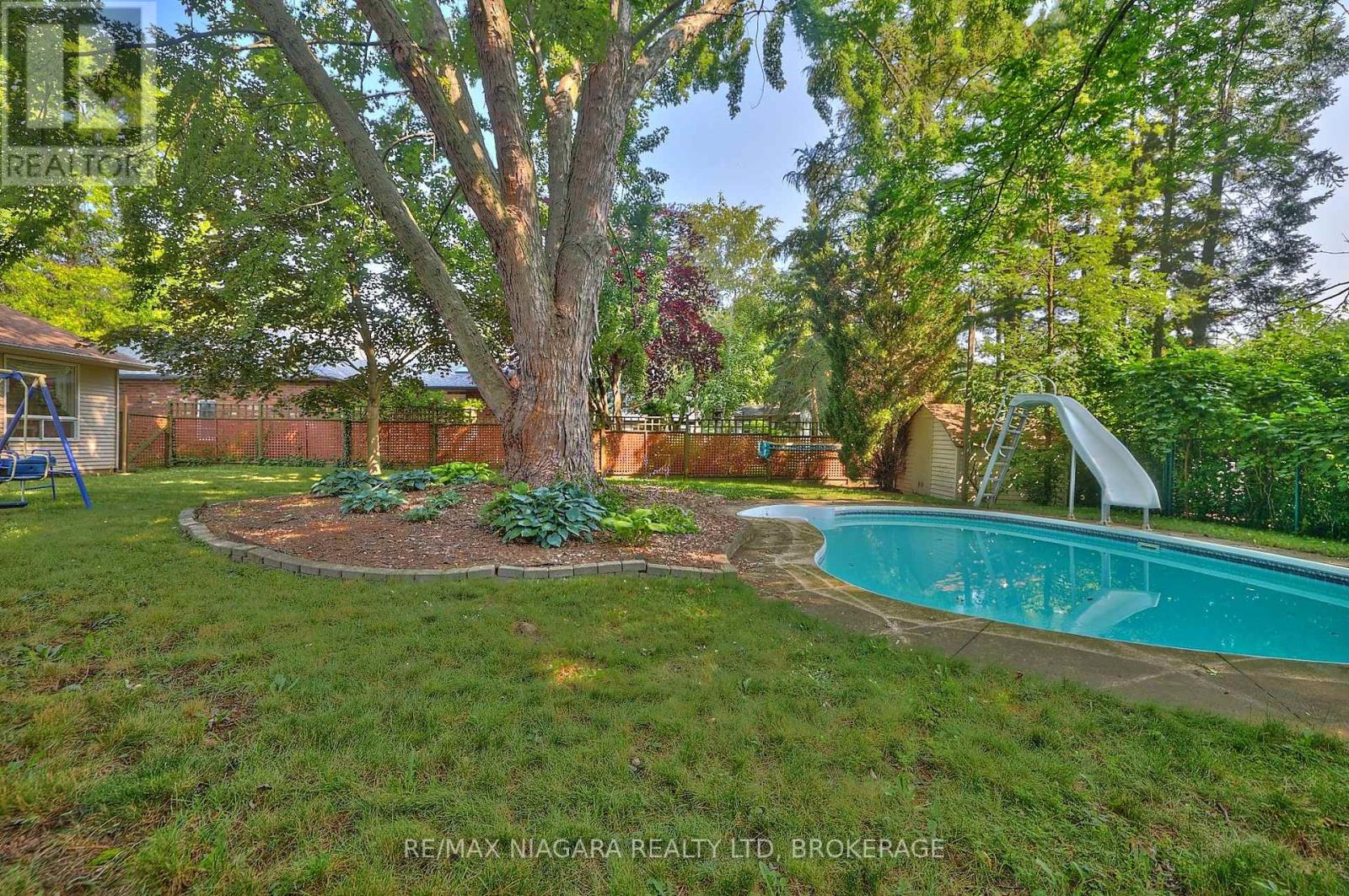 15 Oak Drive, Niagara-On-The-Lake, Ontario  L0S 1J0 - Photo 35 - X13092048