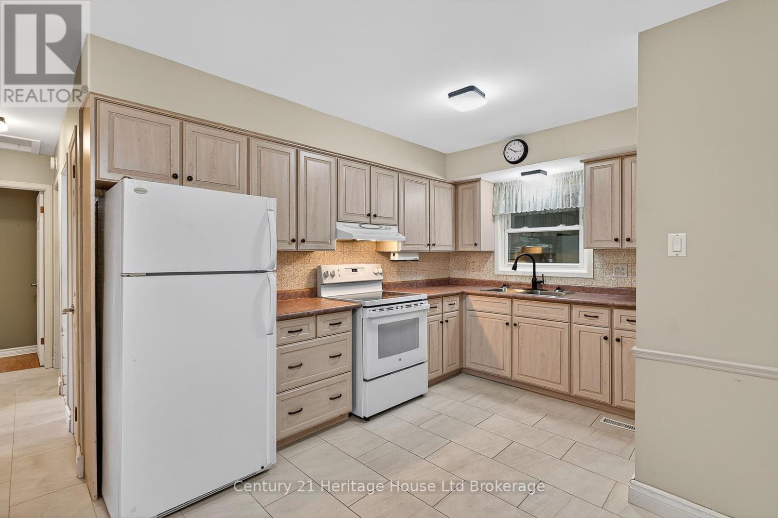 815 Verulam Street, London South, Ontario  N6C 4Y6 - Photo 12 - X13092108