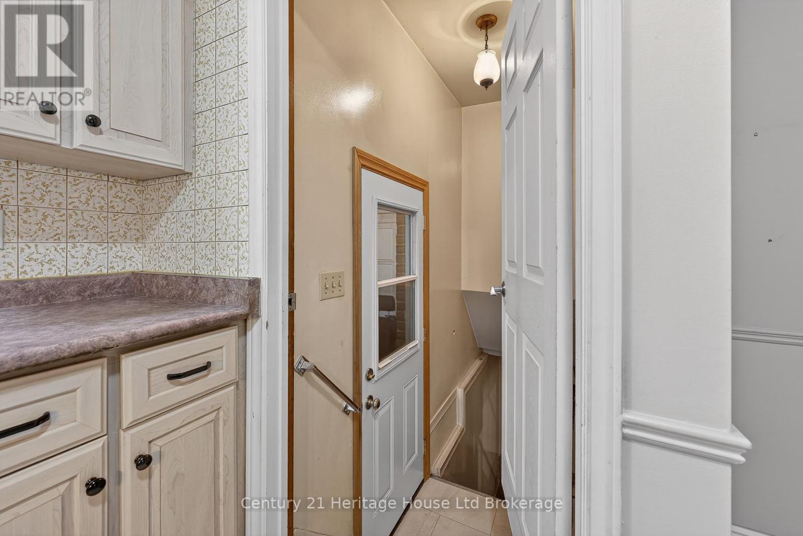 815 Verulam Street, London South, Ontario  N6C 4Y6 - Photo 24 - X13092108