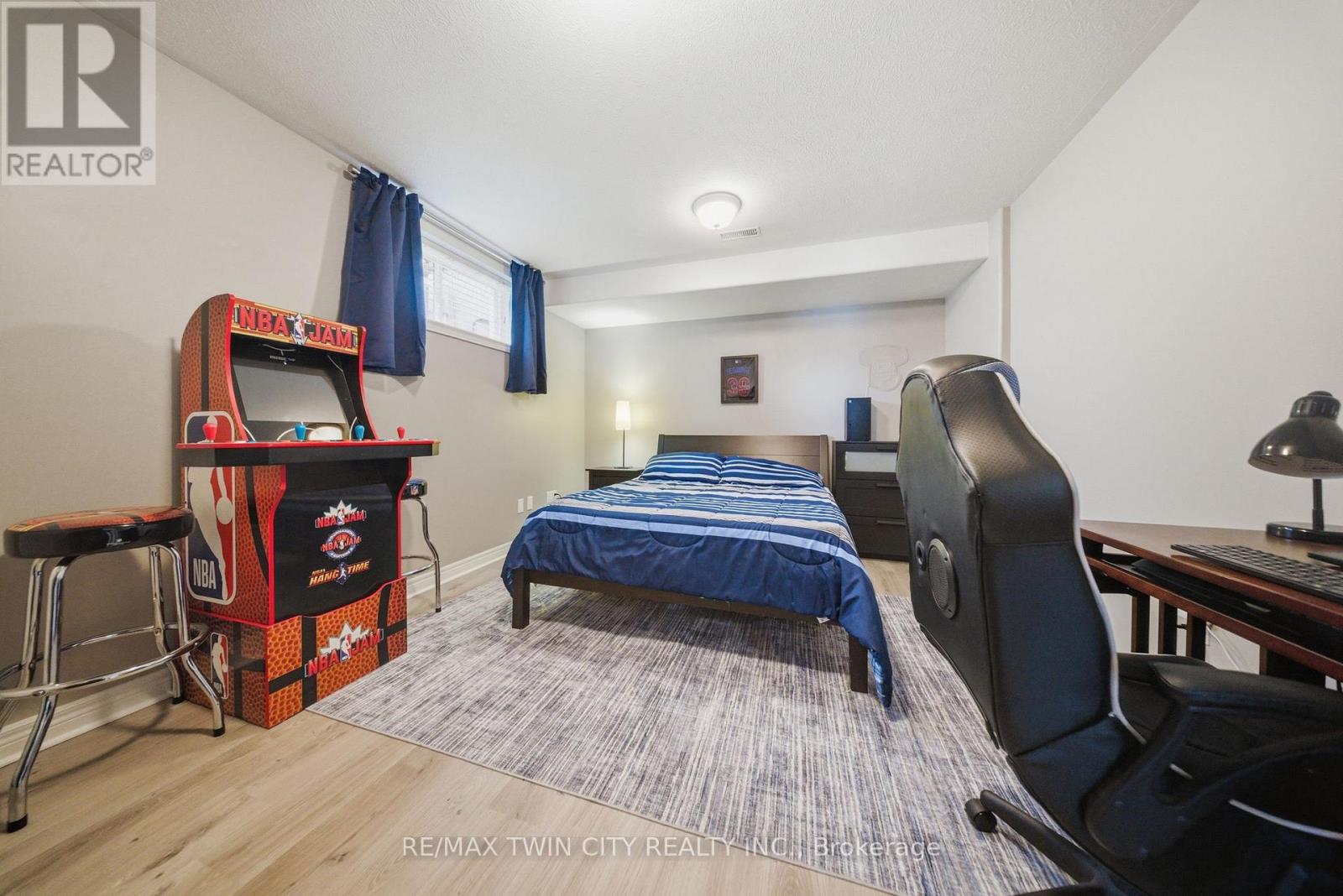 7 Tom Thomson Court, Brantford, Ontario  N3R 7Z6 - Photo 31 - X13091712