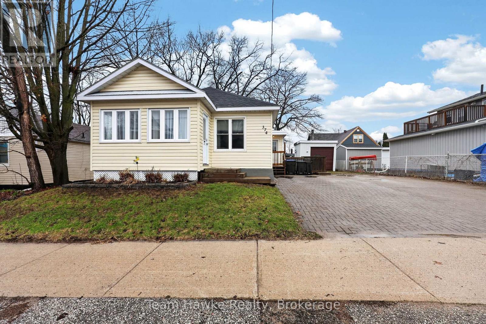 374 DOMINION AVENUE, Midland, Ontario