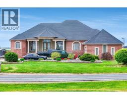916 Mersea Rd 2, Leamington, Ontario