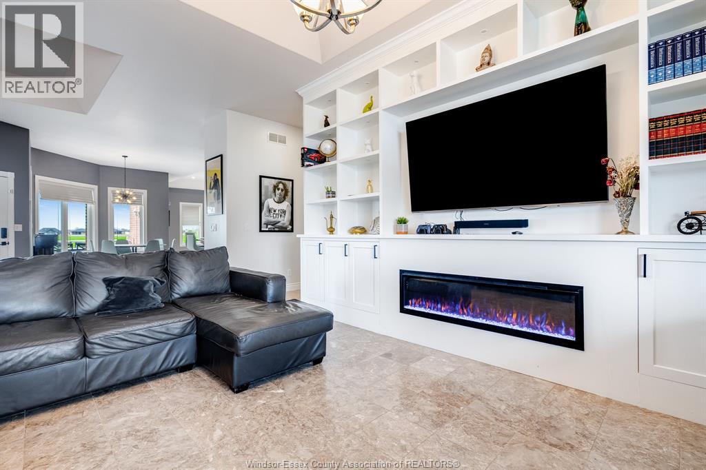 916 Mersea Rd 2, Leamington, Ontario  N8H 3V7 - Photo 7 - 26010229