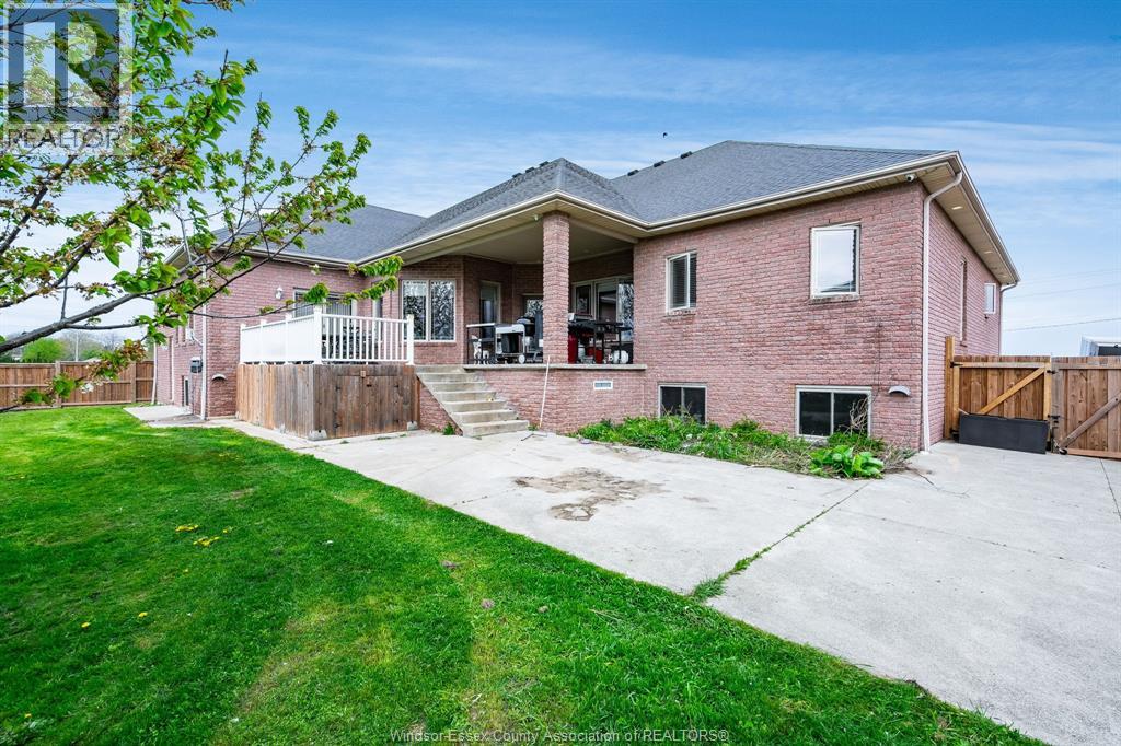 916 Mersea Rd 2, Leamington, Ontario  N8H 3V7 - Photo 40 - 26010229