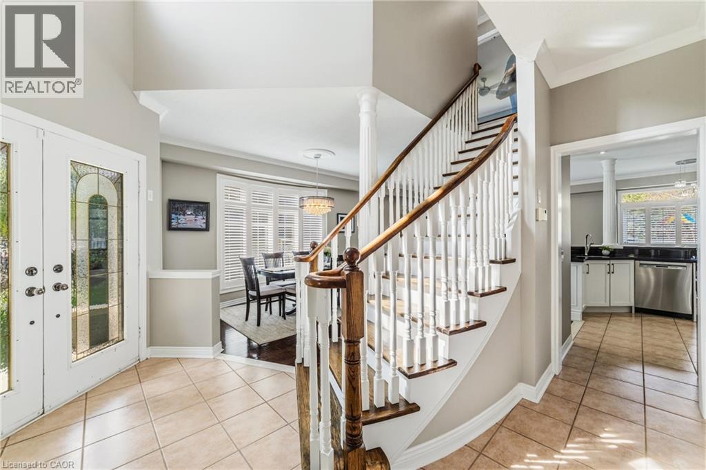 1576 Bayshire Drive, Oakville, Ontario  L6H 6L8 - Photo 5 - 40822500