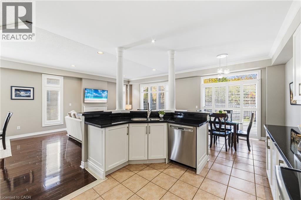 1576 Bayshire Drive, Oakville, Ontario  L6H 6L8 - Photo 14 - 40822500