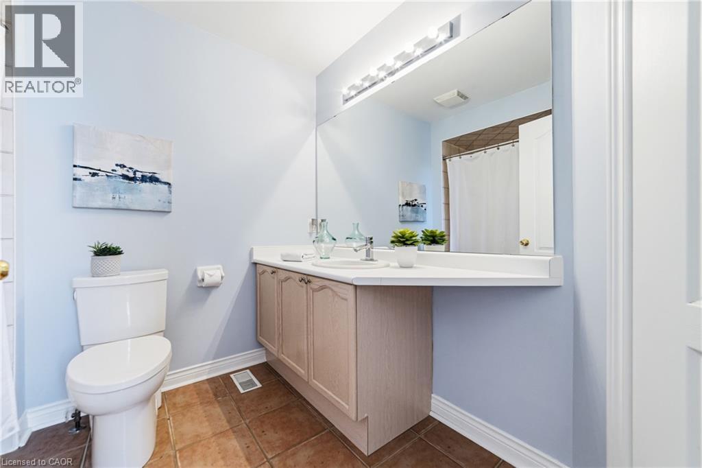 1576 Bayshire Drive, Oakville, Ontario  L6H 6L8 - Photo 28 - 40822500