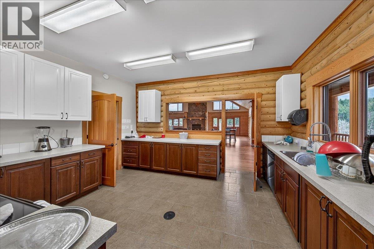 4868 Riverview Drive Lot# 120, Edgewater, British Columbia V0A 1E0 - Photo 21 - 10385399