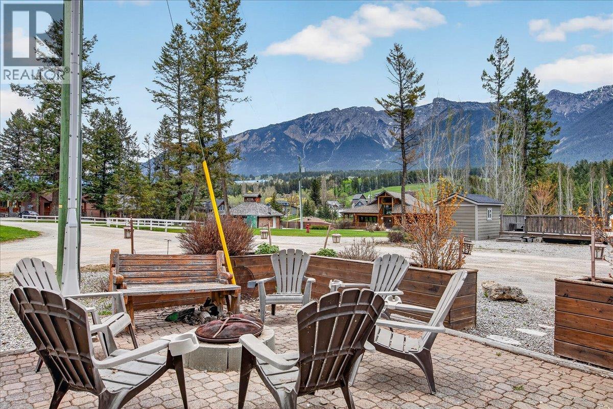 4868 Riverview Drive Lot# 120, Edgewater, British Columbia V0A 1E0 - Photo 9 - 10385399