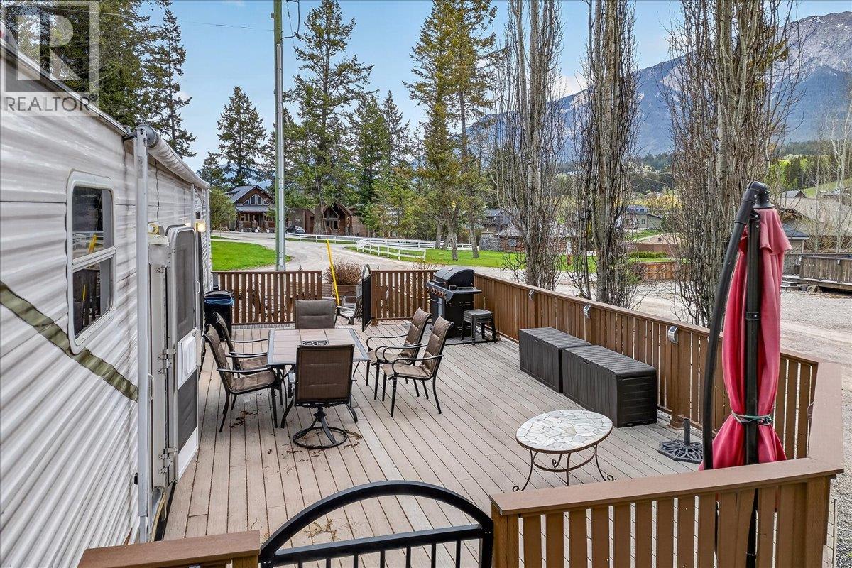4868 Riverview Drive Lot# 120, Edgewater, British Columbia V0A 1E0 - Photo 8 - 10385399