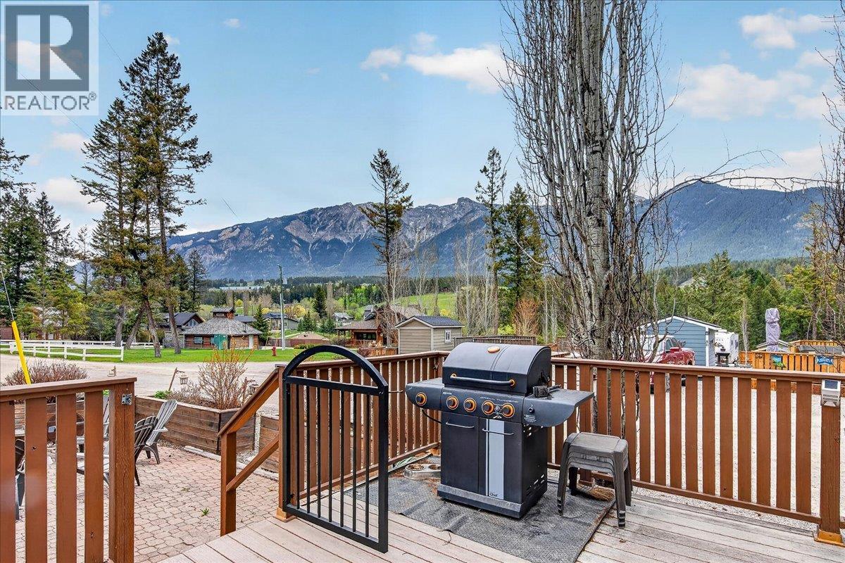 4868 Riverview Drive Lot# 120, Edgewater, British Columbia V0A 1E0 - Photo 2 - 10385399