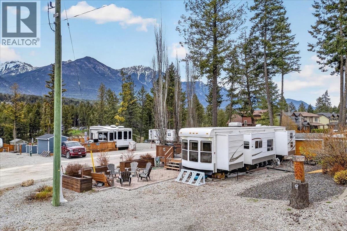 4868 Riverview Drive Lot# 120, Edgewater, British Columbia V0A 1E0 - Photo 5 - 10385399