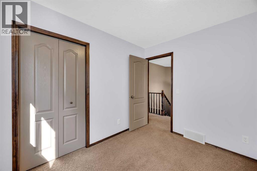 92 Everoak Close Sw, Calgary, Alberta  T2Y 0C3 - Photo 35 - A2307782