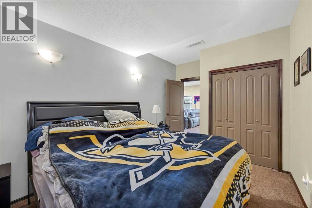 92 Everoak Close Sw, Calgary, Alberta  T2Y 0C3 - Photo 44 - A2307782