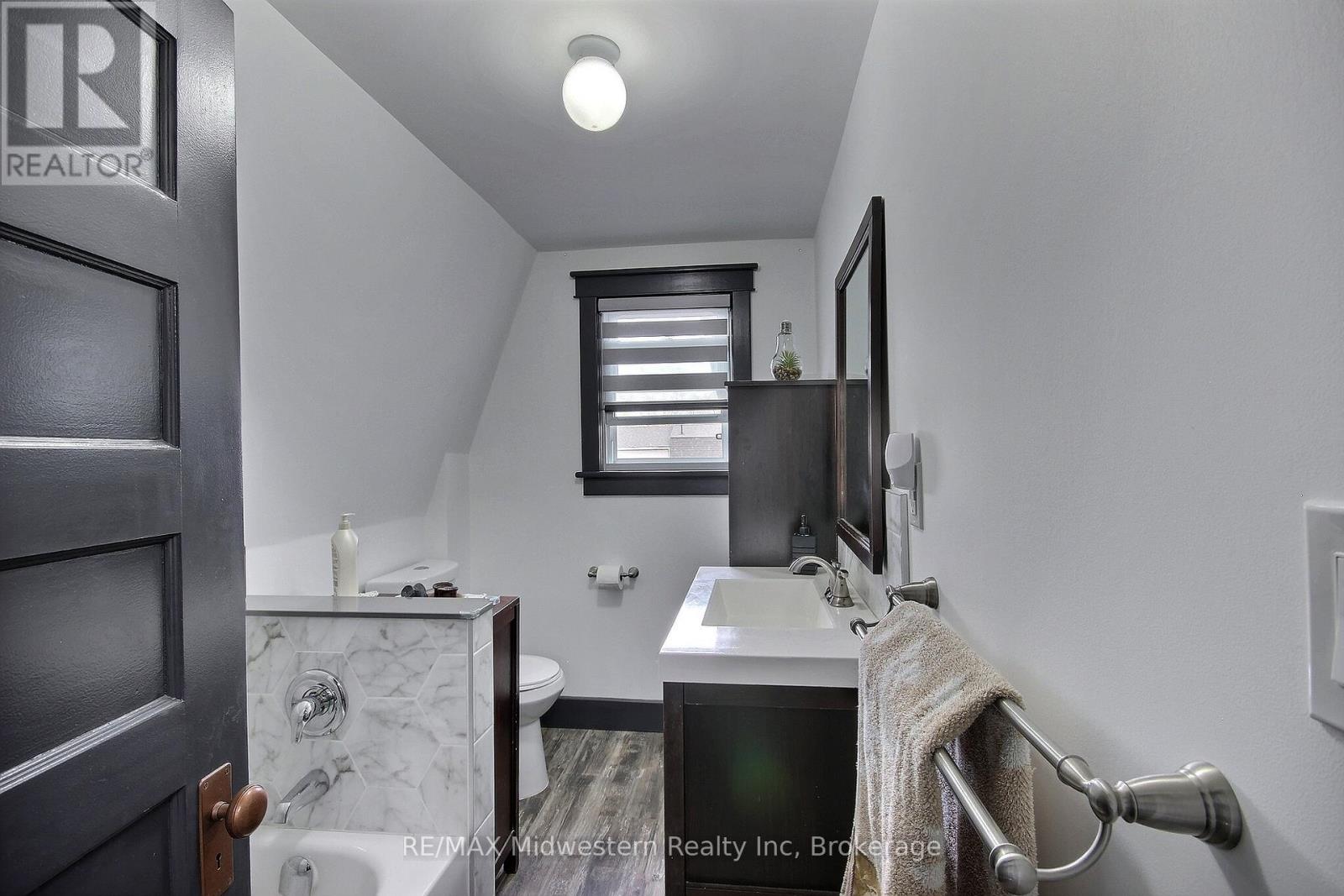 506 Main Street E, North Perth, Ontario  N4W 2C6 - Photo 7 - X13091858