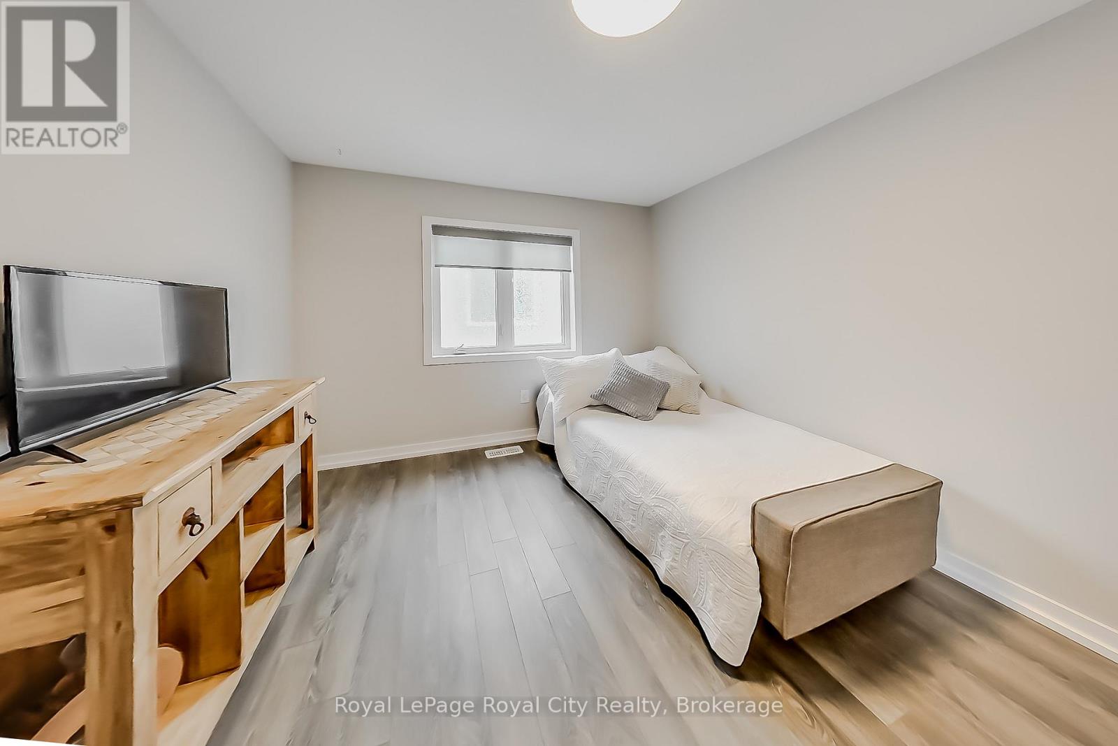 262 Dolman Street, Woolwich, Ontario  N0B 1M0 - Photo 28 - X13091992
