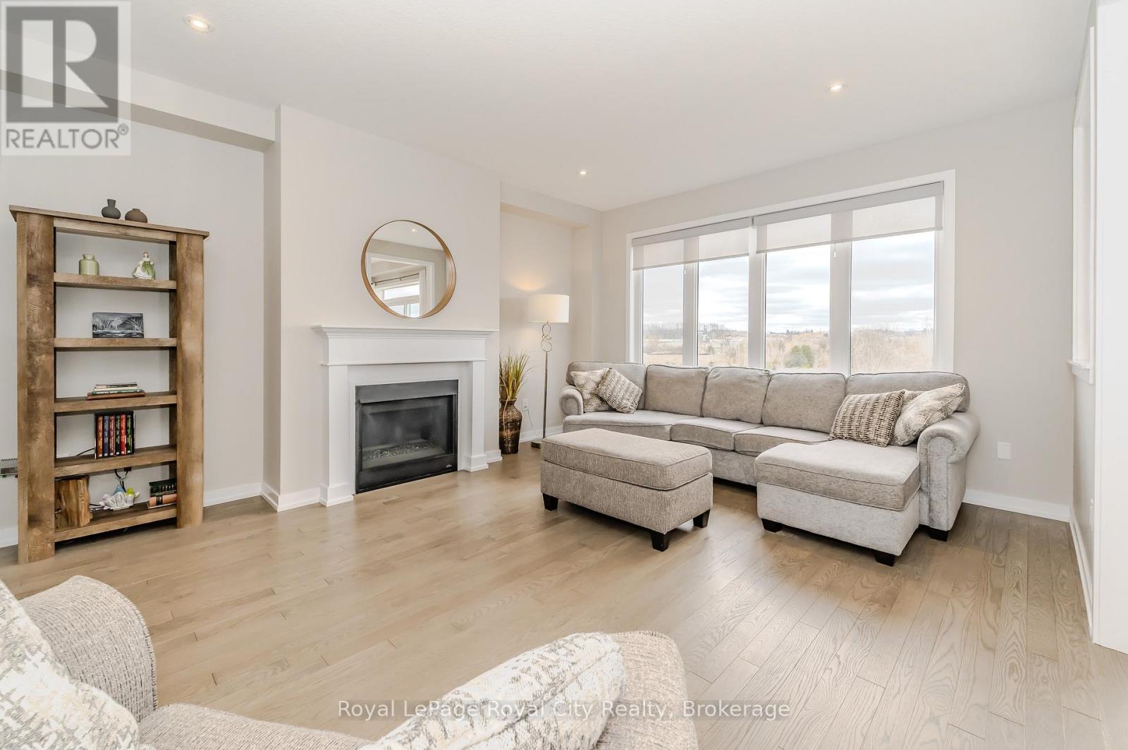262 Dolman Street, Woolwich, Ontario  N0B 1M0 - Photo 4 - X13091992