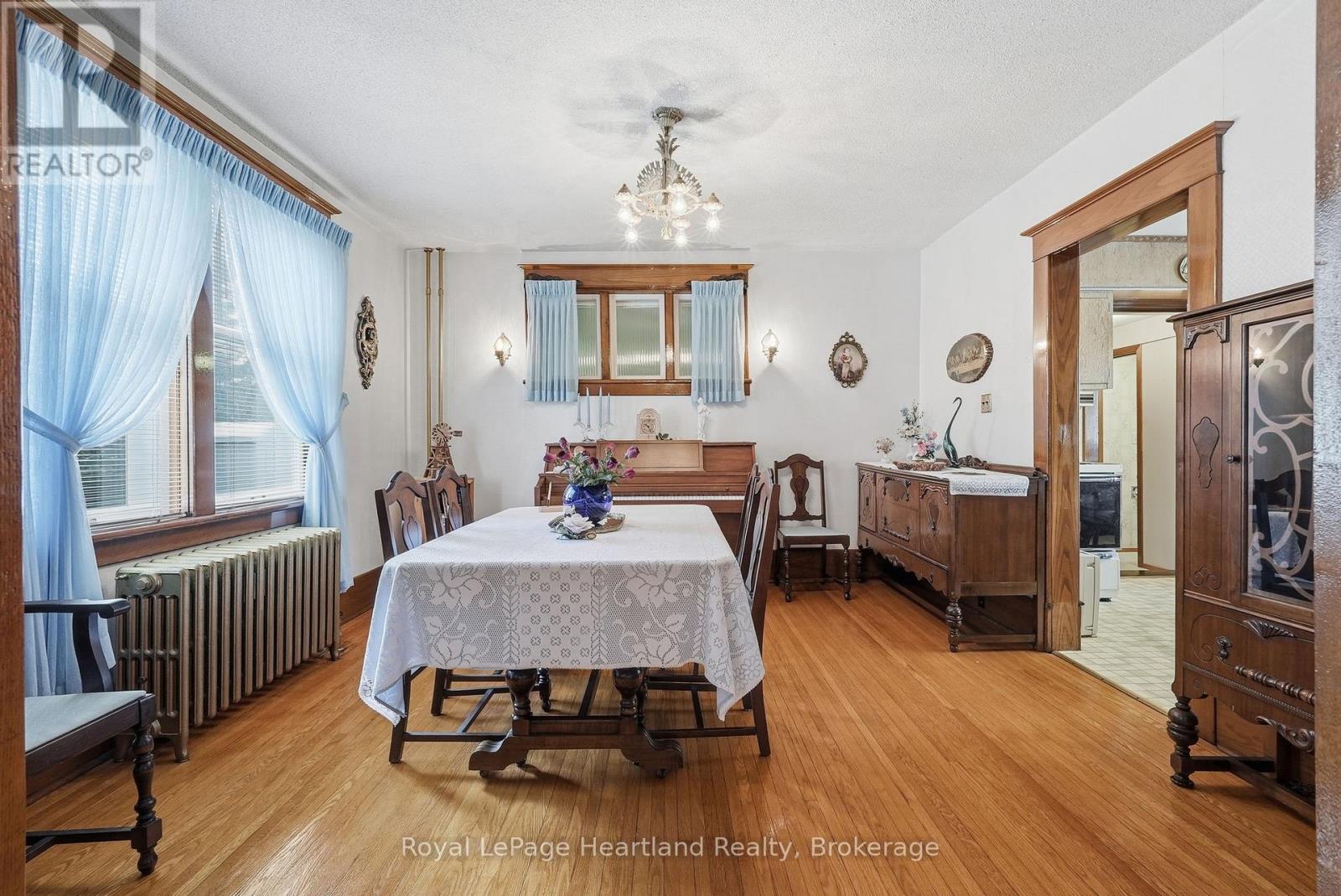 57 Elora Street N, Minto, Ontario  N0G 1M0 - Photo 18 - X13092064