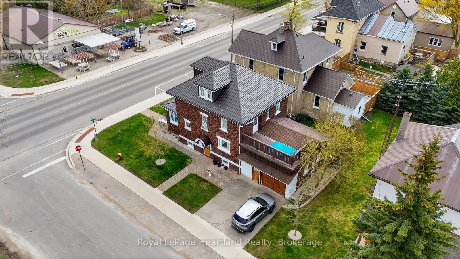 57 Elora Street N, Minto, Ontario  N0G 1M0 - Photo 2 - X13092064