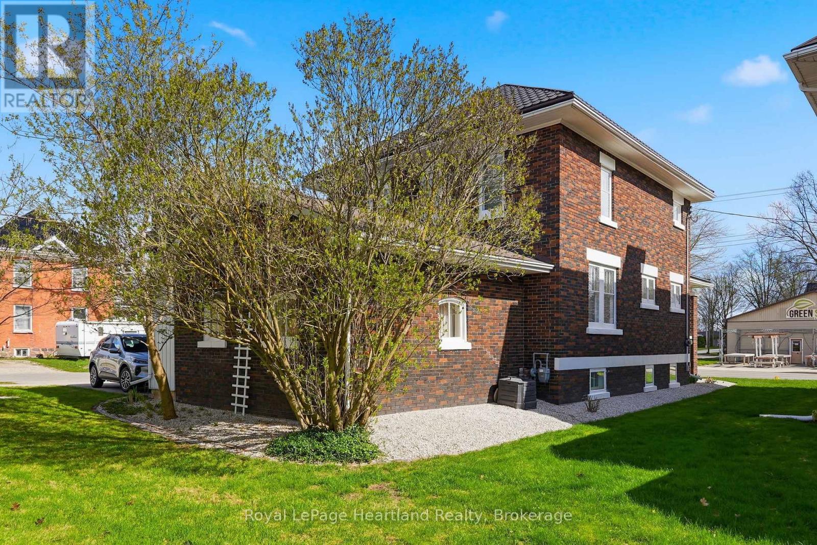 57 Elora Street N, Minto, Ontario  N0G 1M0 - Photo 3 - X13092064