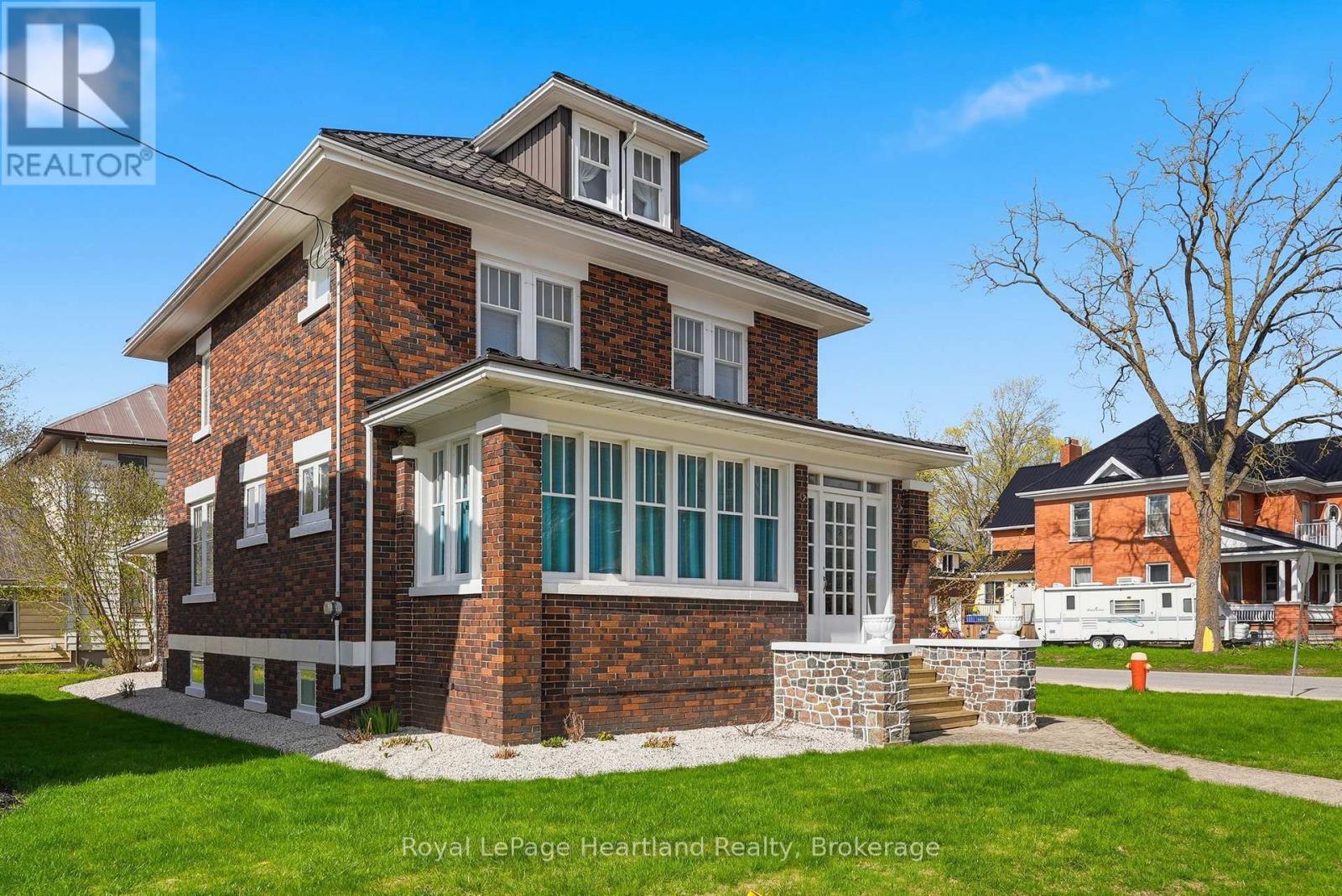 57 Elora Street N, Minto, Ontario  N0G 1M0 - Photo 7 - X13092064