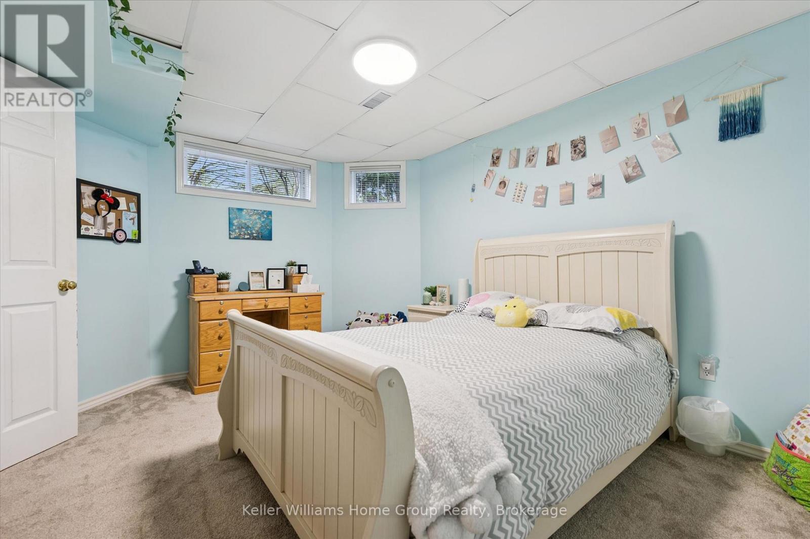 261 Irvine Street S, Centre Wellington, Ontario  N0B 1S0 - Photo 38 - X13092118