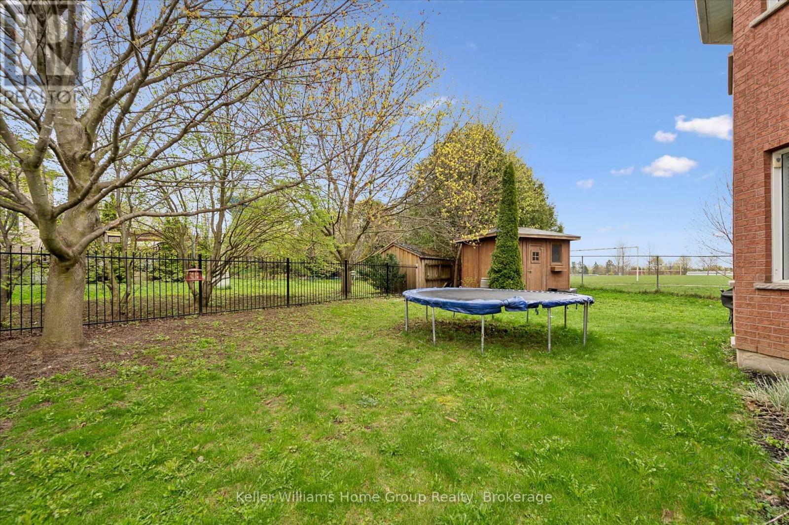 261 Irvine Street S, Centre Wellington, Ontario  N0B 1S0 - Photo 43 - X13092118