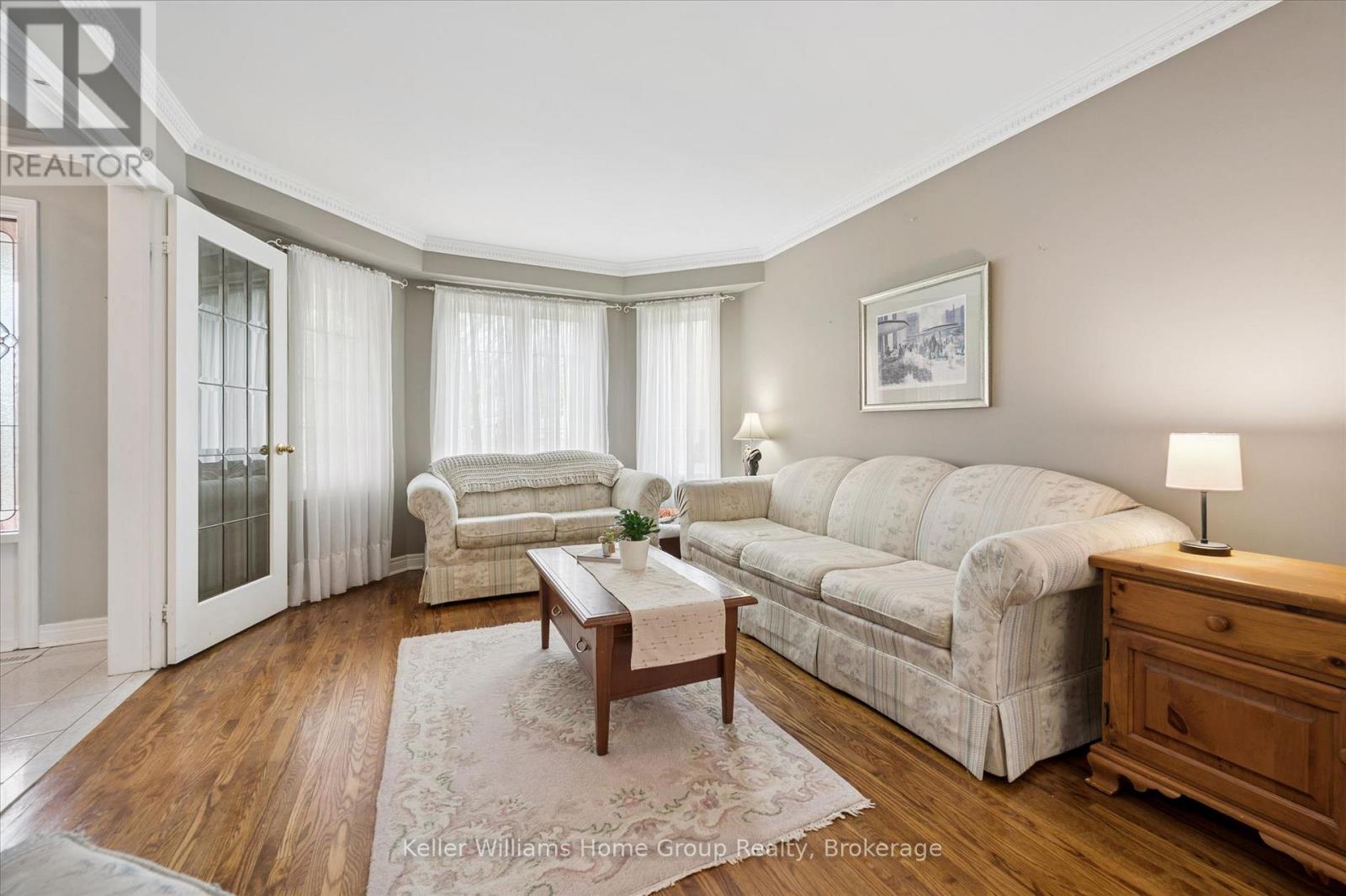 261 Irvine Street S, Centre Wellington, Ontario  N0B 1S0 - Photo 9 - X13092118