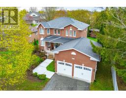 261 IRVINE STREET, centre wellington (elora/salem), Ontario