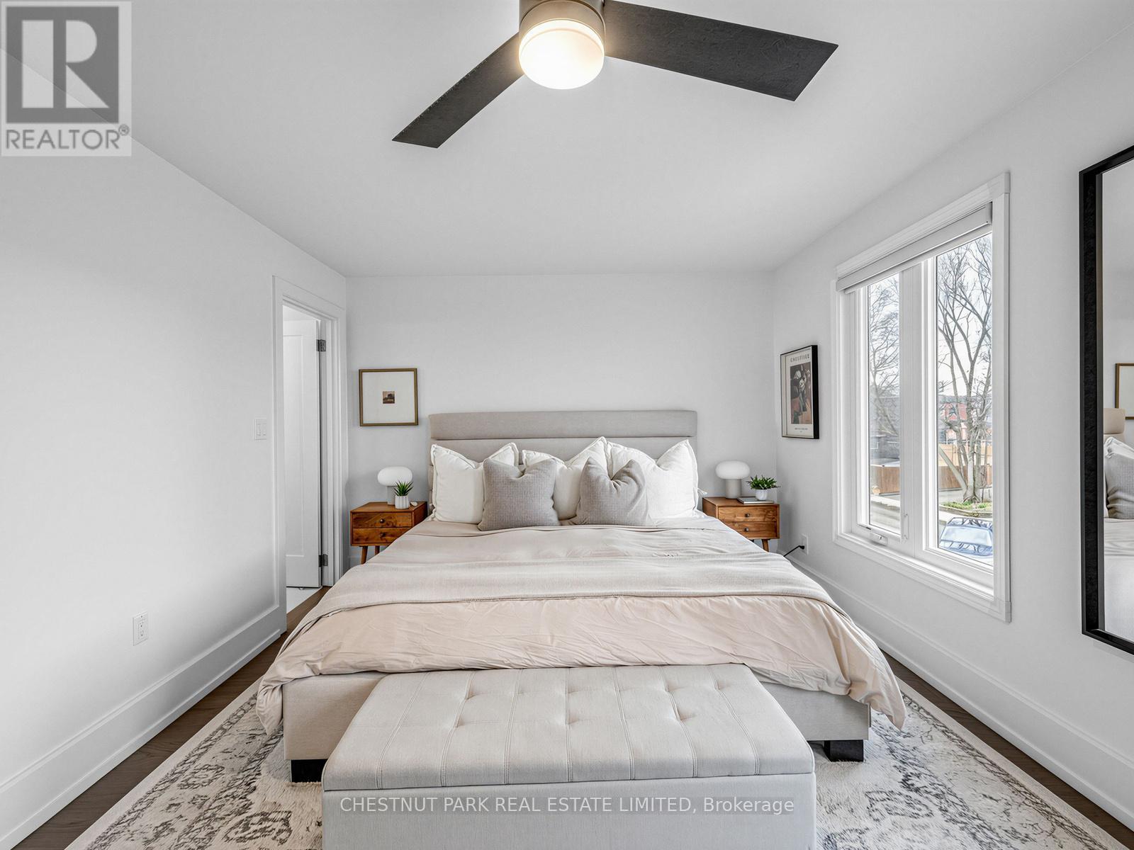 209 Robina Avenue, Toronto, Ontario  M6C 3Y9 - Photo 22 - C13091782