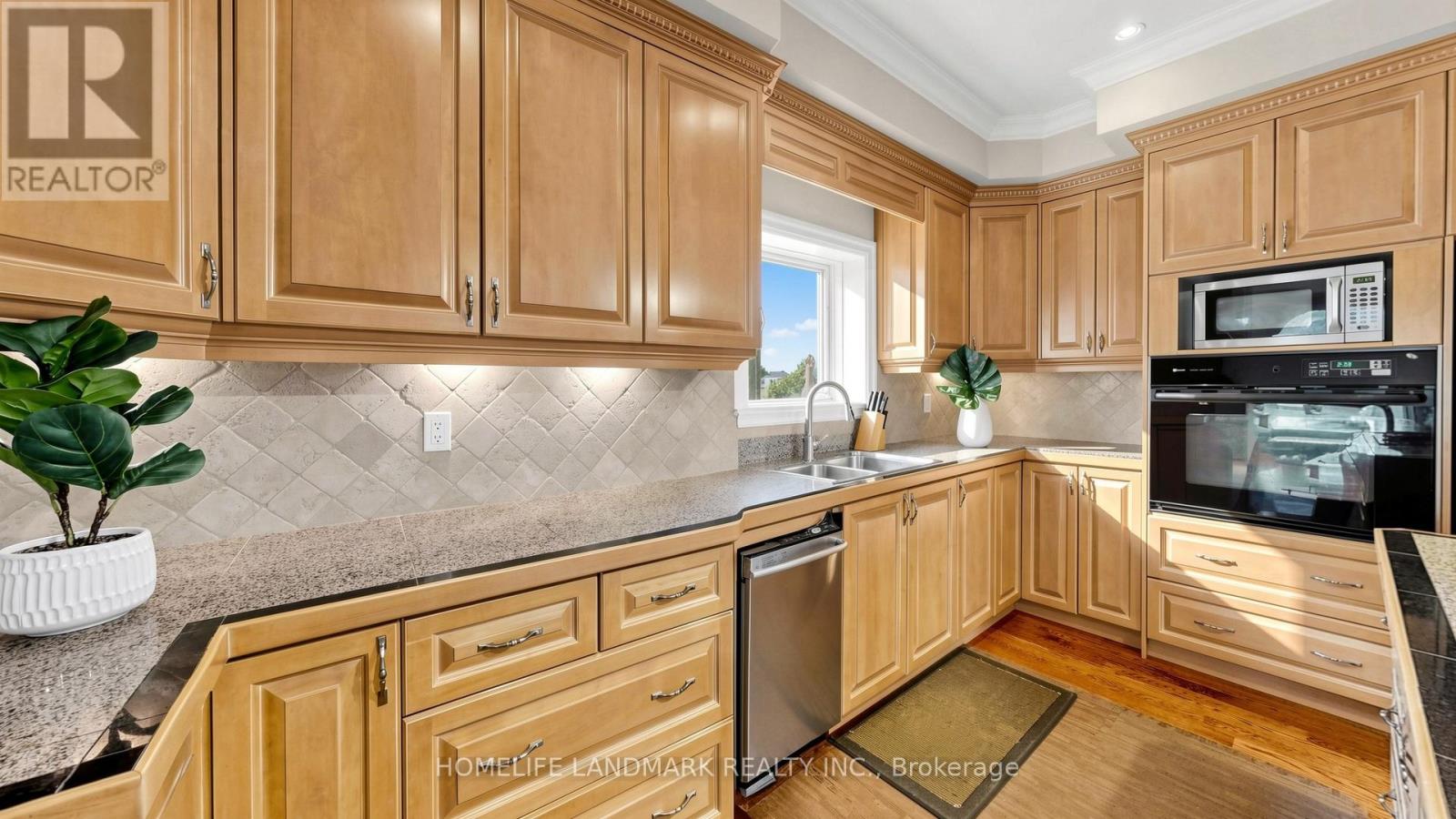 52 Cedar Brae Boulevard, Toronto, Ontario  M1J 2K5 - Photo 15 - E13047582