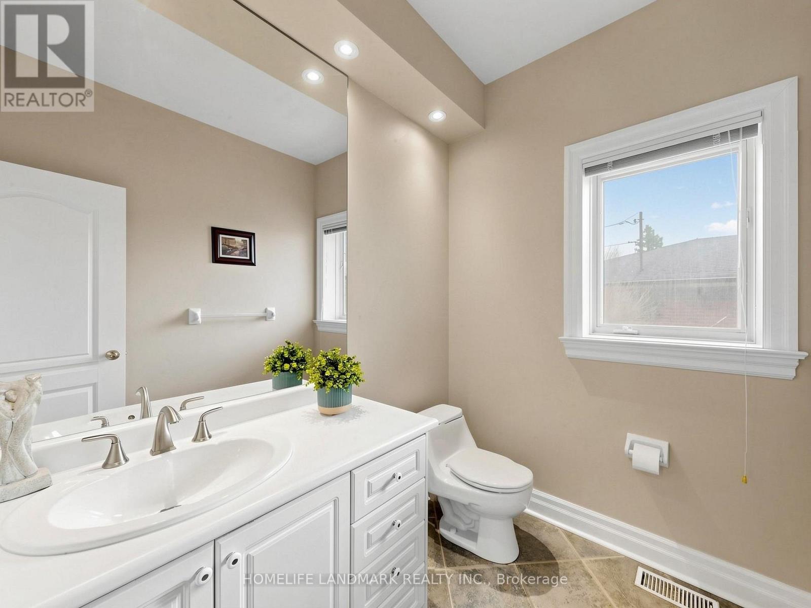 52 Cedar Brae Boulevard, Toronto, Ontario  M1J 2K5 - Photo 19 - E13047582