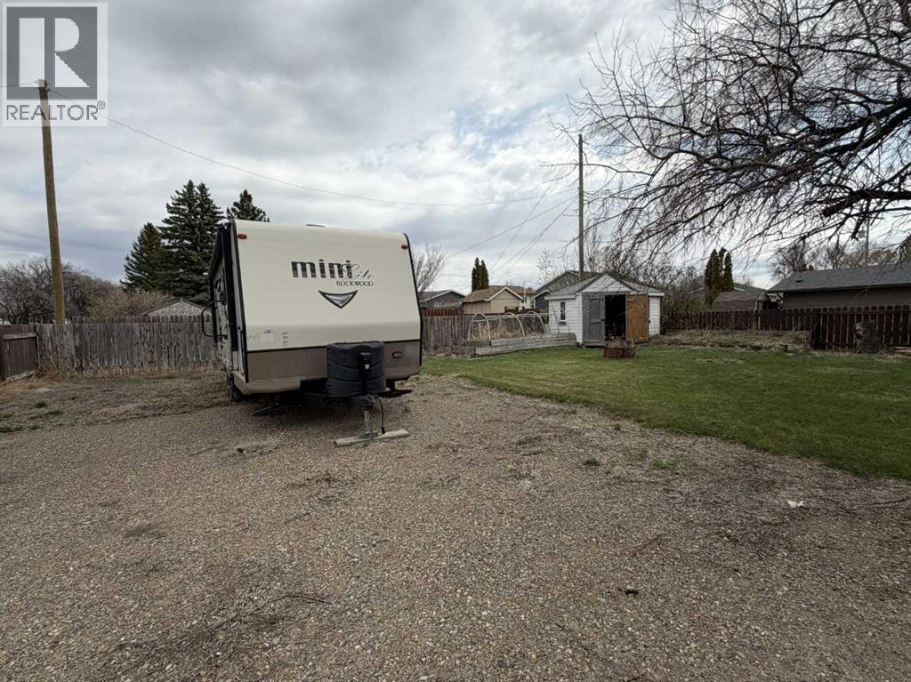 3917 52 Street, Taber, Alberta  T1G 1B7 - Photo 23 - A2308355