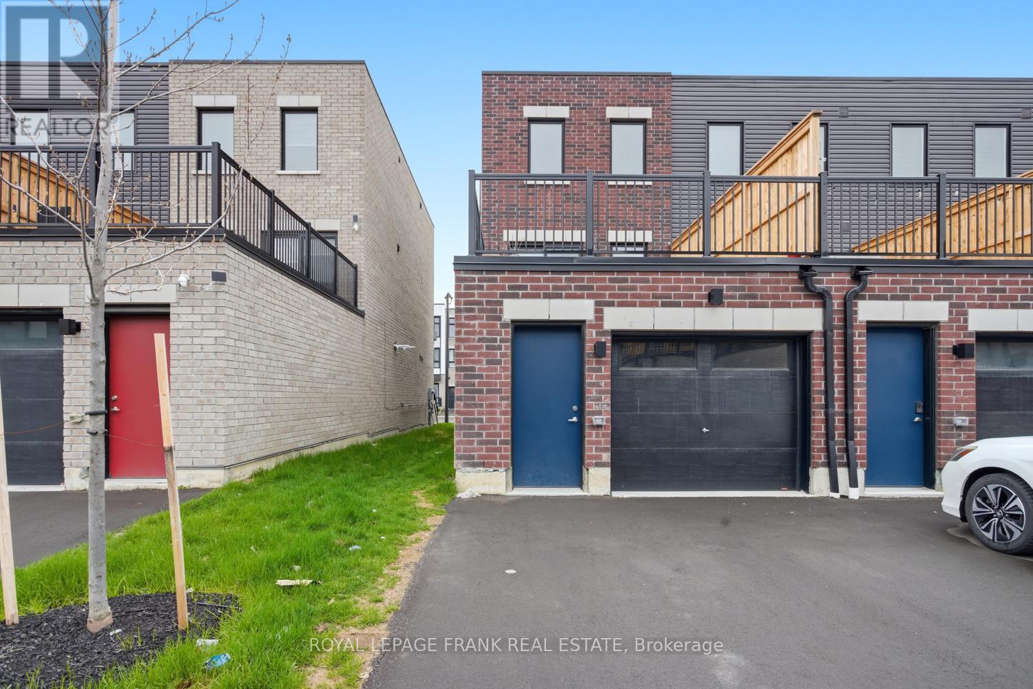 36 Bateson Street, Ajax, Ontario  L1S 7M3 - Photo 11 - E13089804