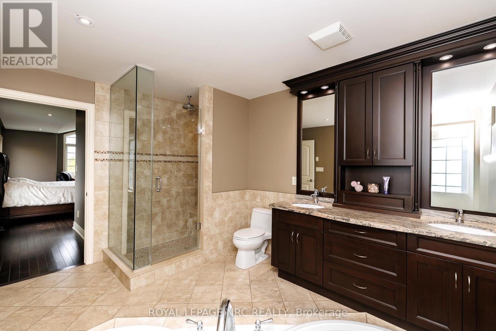 8479 Forestview Boulevard, Niagara Falls, Ontario  L2H 0B2 - Photo 37 - X13087864