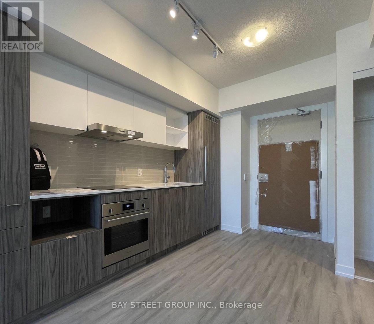 2215 - 55 Cooper Street, Toronto, Ontario  M5E 0G1 - Photo 5 - C13091822