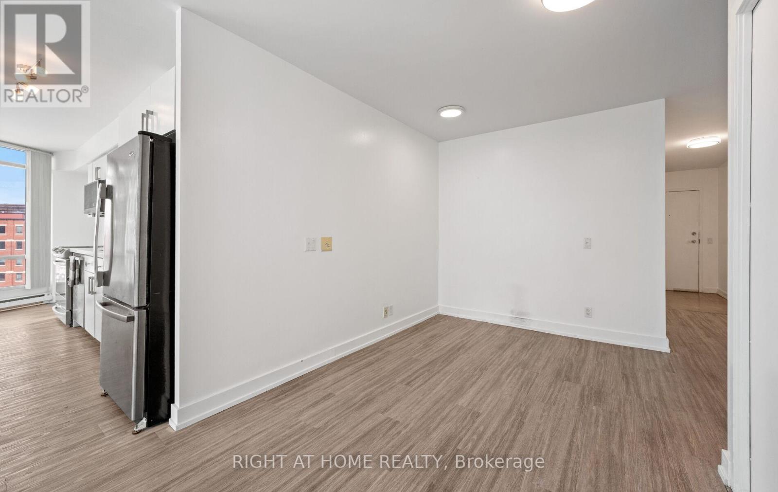 803 - 373 Front Street W, Toronto, Ontario  M5V 3R7 - Photo 11 - C13091854